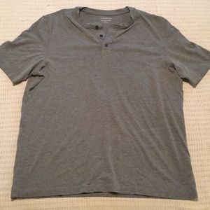 Croft & Barrow Men’s Short Sleeve Henley